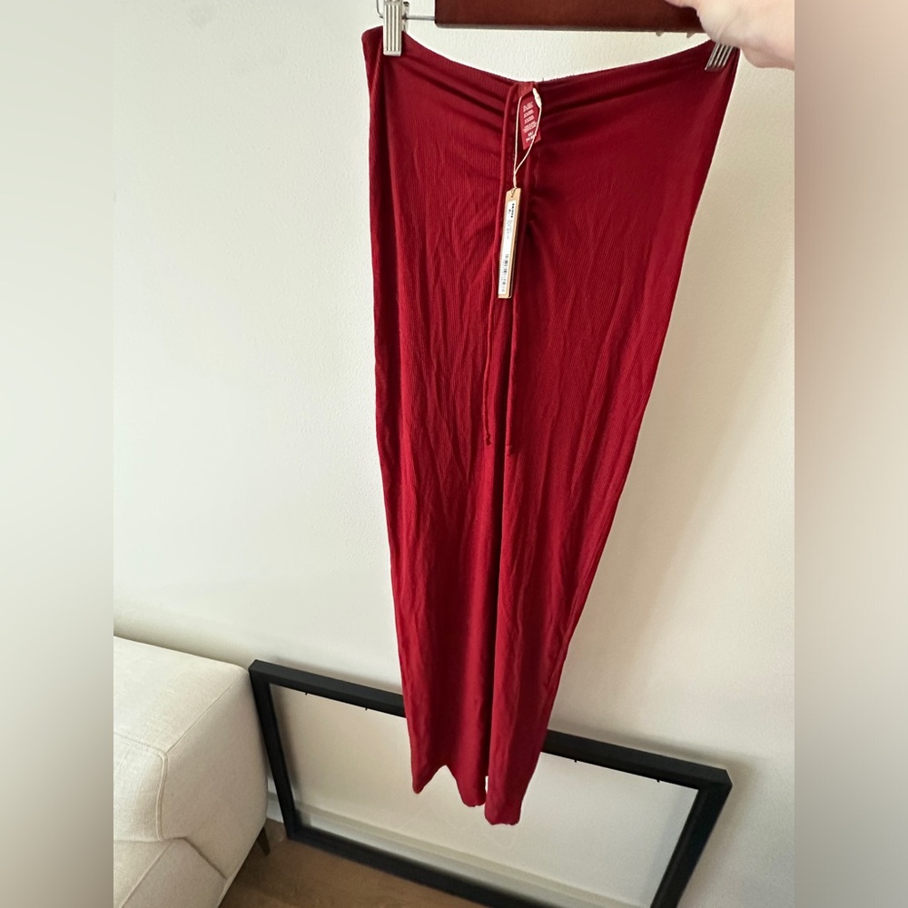 skims ruched skirt brand new with tag on